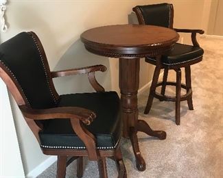 PUB Table & Chairs