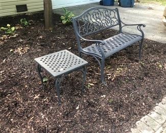 wrought iron bench outdooer