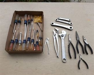 Assorted Craftsman Tools - Screwdrivers, Ratcheting Wrenches and Pliers