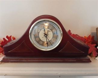 NRA Mantle Clock