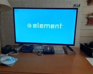 Element TV - 32"