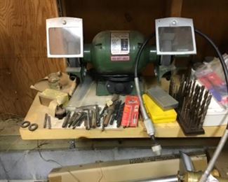 Bench grinder