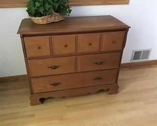 Vintage 3 Drawer Dresser
