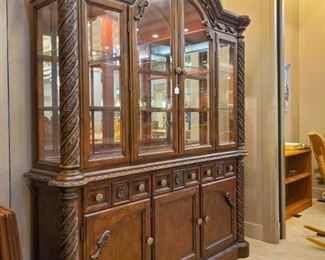 Matching hutch to formal dining set. Sold separately.
