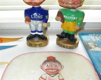 Vintage "Toes Up" Packers  and Lions bobble heads