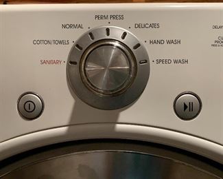 Tromm Ultra capacity washer with pedestal drawer