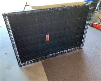 Pet crate 107 L x 71 W x 76 H