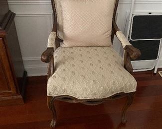 PAIR OF UPHOLSTERED CHAIRS