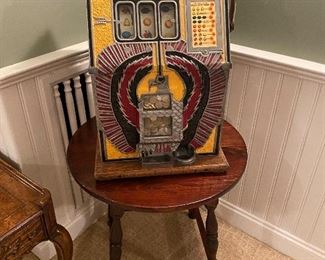 MILLS WAR EAGLE SLOT MACHINE IN BEAUTIFUL WORKING CONDITION!
