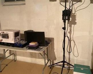 PROFESSIONAL DJ EQUIPMENT