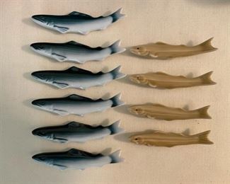 Vintage Japanese porcelain fish chop stick holders