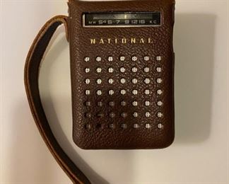 1960’s National Panasonic T-53 Matsushita 6 Transistor Radio in excellent working condition