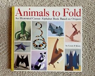 Vintage Animals to Fold An Illustrated Cutout Alphabet Book Based on Origami by Louis P. Klein