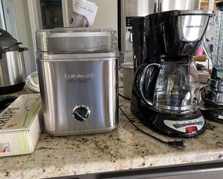 Kitchen appliances... many more available!