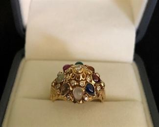 Princess ring.14 k. various stones