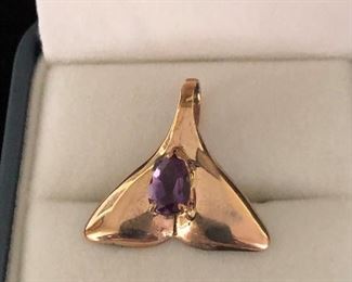 Whale Tail with Amethyst  pendant, 14k