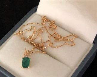 14k Columbian emerald pendant