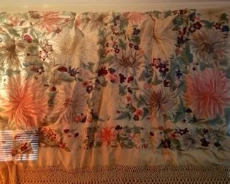 Vintage Spanish shawl