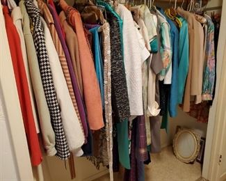 Vintage Women's Clothing ... Many to choose from