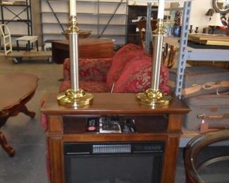 Electric Fireplace , 2 lamps