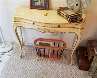 French Provential desk