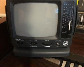 transister TV good for post apocalypse