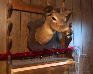 My sister does NOT provide the wine for my wine-induced photo captions, which is tantamount to abusive employment conditions if you ask me. Poor deer head don't buy this