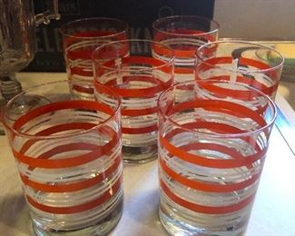 I used one of these glasses to drink a grapefruit hard seltzer, you're welcome