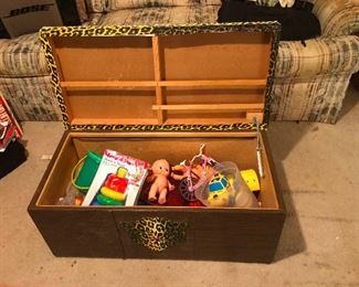 That cupie doll has mysteriously disappeared. Don't come looking for it. I wonder where it went. Could it be by my side as I write this?