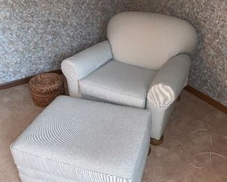 $120 NEWTON FURNITURE CHAIR AND OTTOMAN
CHAIR MEASURES 44”W x 36”D x 34”H