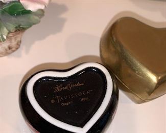 COLLECTIBLE TRINKET BOXES