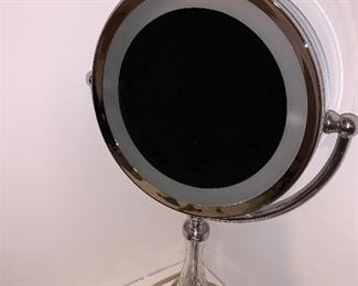 $18 MIRROR