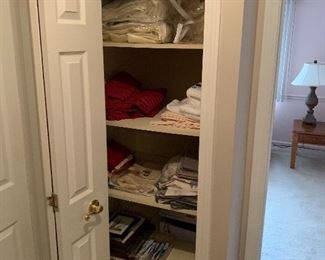 LINENS / TOWELS/ BEDDING