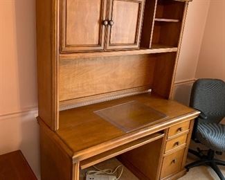 $150 WOODEN DESK WITH HUTCH
55.5”L x 25”D x 72”H