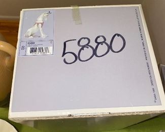 $180 LLADRO 5880 PLAYFUL UNICORN