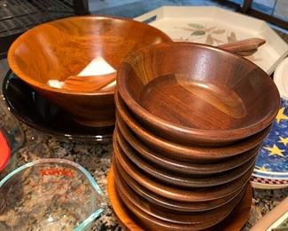 WOODEN BOWLS
