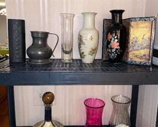 VASES / HOME DECORATIONS