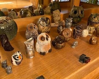 LARGE COLLECTION OF OWLS / STONE / GLASS / WATERFORD / BACCARAT