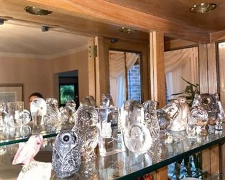LARGE COLLECTION OF OWLS / STONE / GLASS / WATERFORD / BACCARAT