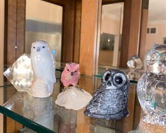LARGE COLLECTION OF OWLS / STONE / GLASS / WATERFORD / BACCARAT