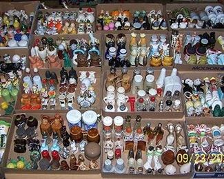 Another sample of salt & pepper shakers