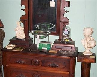 Victorian dresser w/ mirror