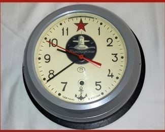 Russian Submariner Clock Marked "Made in Russia"; Has it's Key 