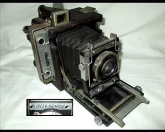 Folmer Graflex Corporation Speed Graphic Camera; Used in WWII; Comes with Accessories 