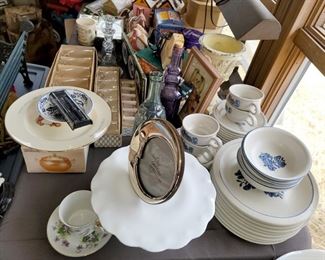 Pflatzgraff dinnerware