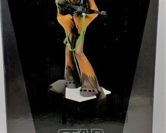 https://connect.invaluable.com/randr/auction-lot/sw-gentle-giant-8-5-maquette-statue-chewbacca_E004AB7959