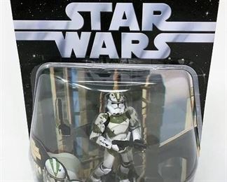 https://connect.invaluable.com/randr/auction-lot/star-wars-the-saga-collection-clone-trooper_4B94D8EBDB