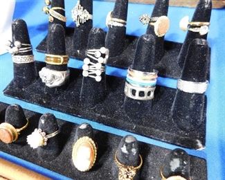 Costume fashion rings