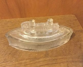 Remember the Maine covered candy container 