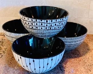 $30 - Sketch Signature set of four black and white serving bowls.  3"H x 6"D 